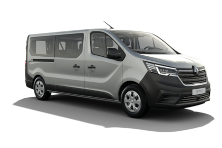 masina Renault Trafic Combi Life L2 gri pe fundal izolat