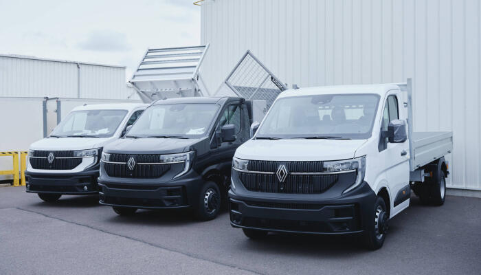 renault-union-motors-converted-by-renault-conversie-lcv-direct-din-fabrica (1)