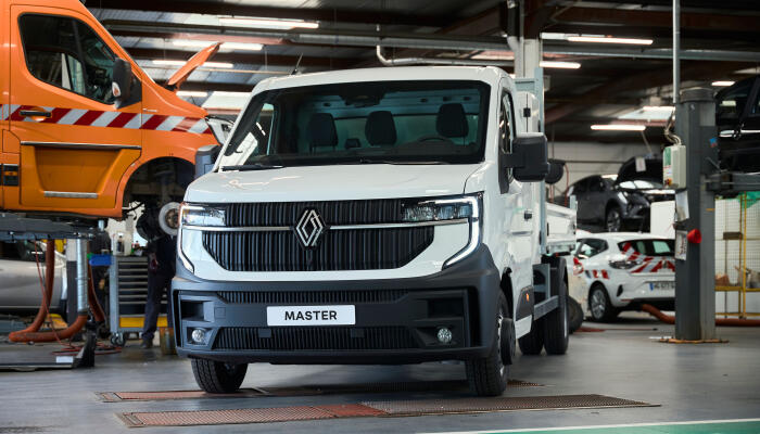 renault-union-motors-converted-by-renault-conversie-lcv-direct-din-fabrica (2)