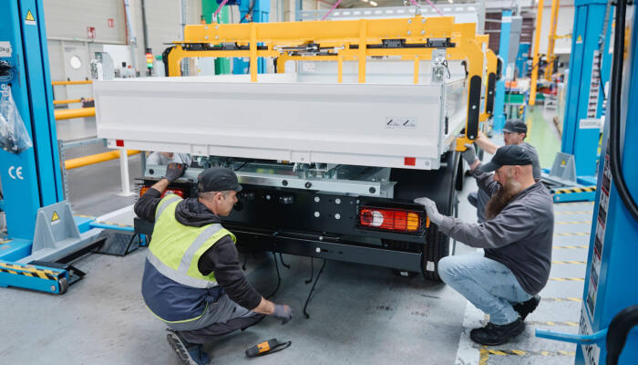 renault-union-motors-converted-by-renault-conversie-lcv-direct-din-fabrica (6)