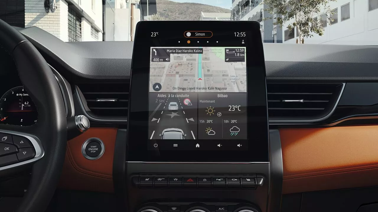 Renault Captur ecran central multimedia si navigatie, easy connect