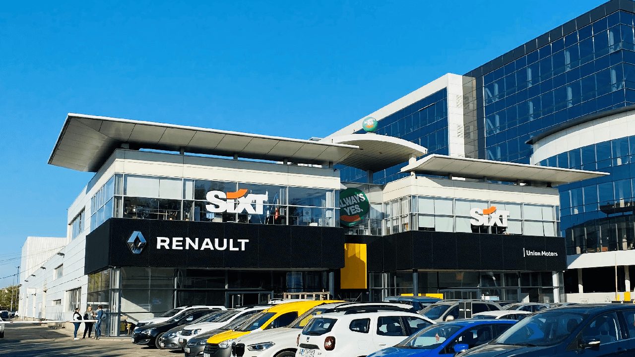 Cladiri si parcare showroom Renault Union Motors Bucuresti